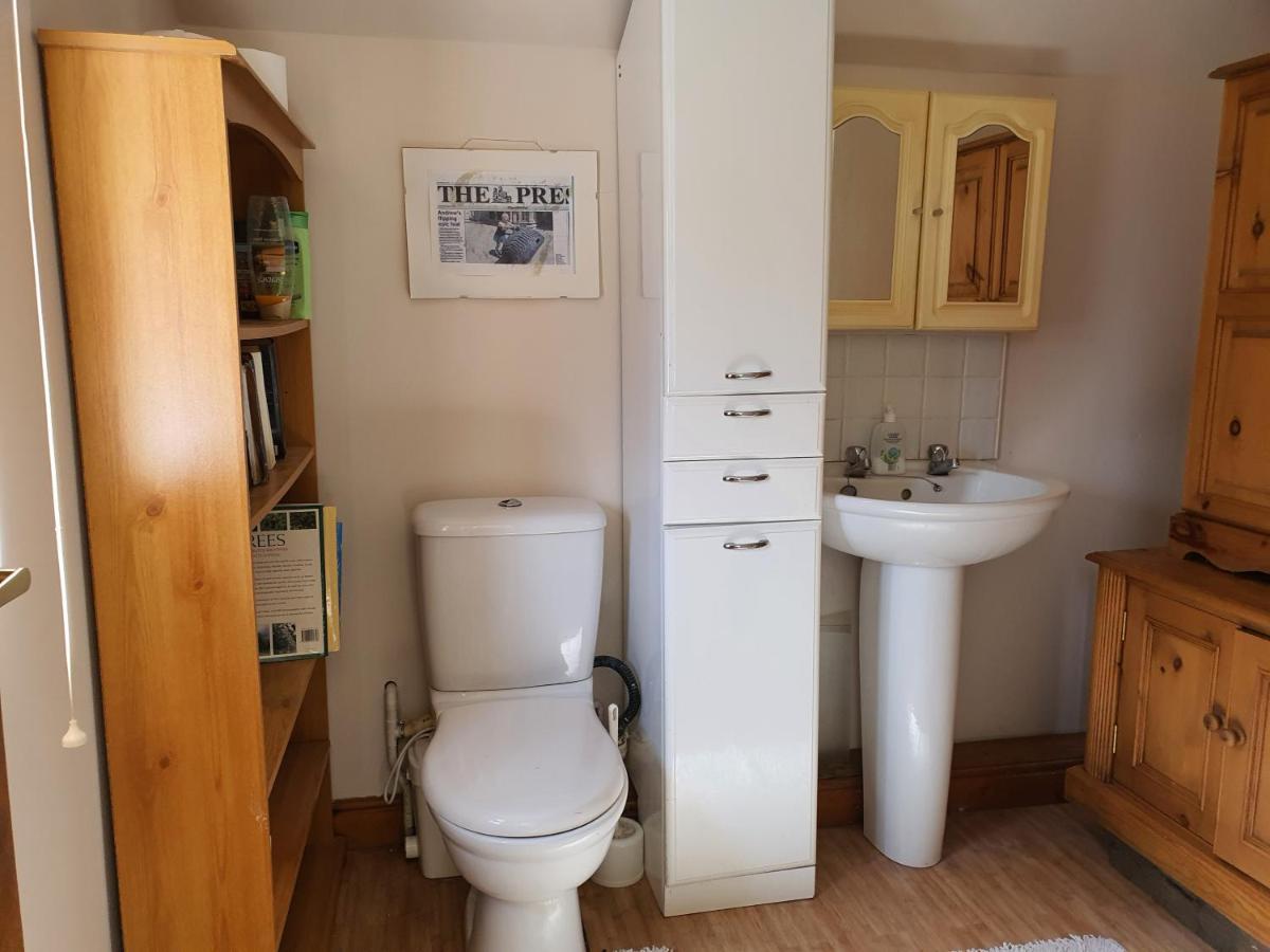 Never To Be Booked Apartman York Kültér fotó